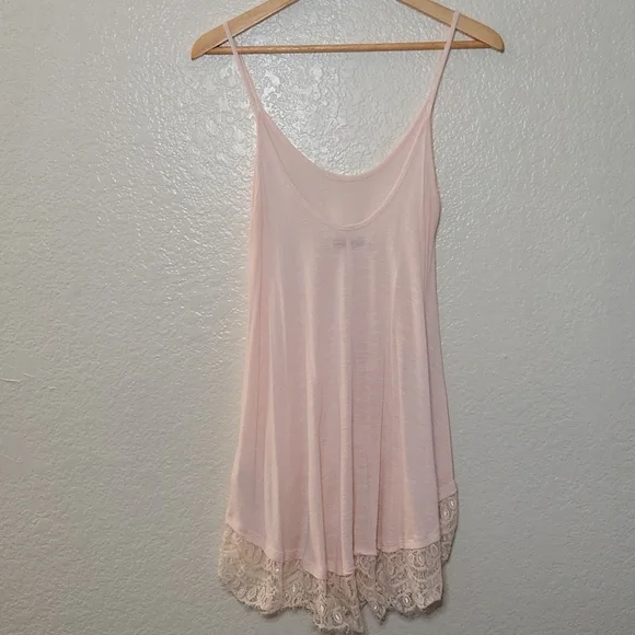 Hollister + Lucy Hale Laced Cami - Picture 5 of 12